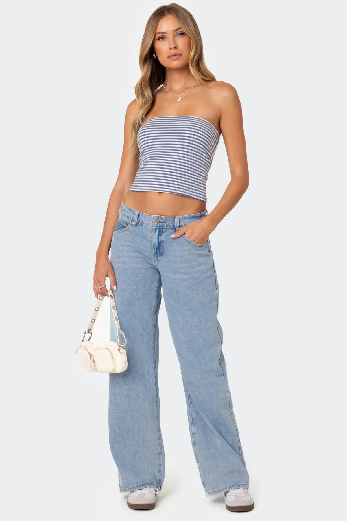 Raelyn Low Jeans